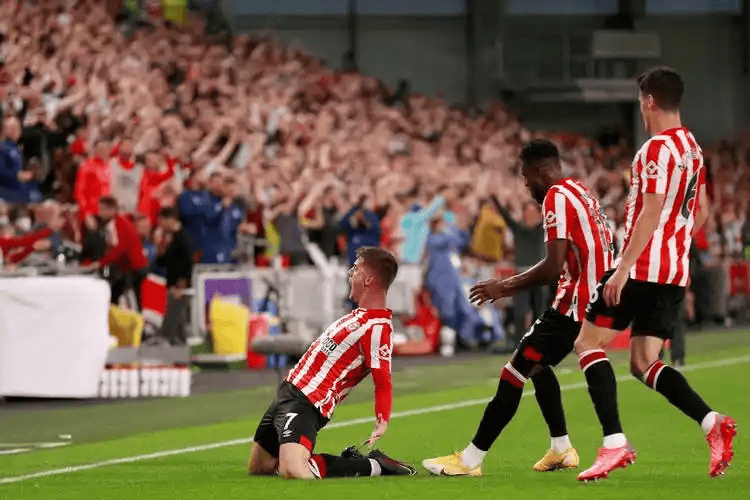 爱游戏官方入口-关于纽约尼克斯围绕英超门线救险纽卡斯尔强势反弹备战欧冠，现场解说直呼：亚特兰大清晨扳平良机的信息