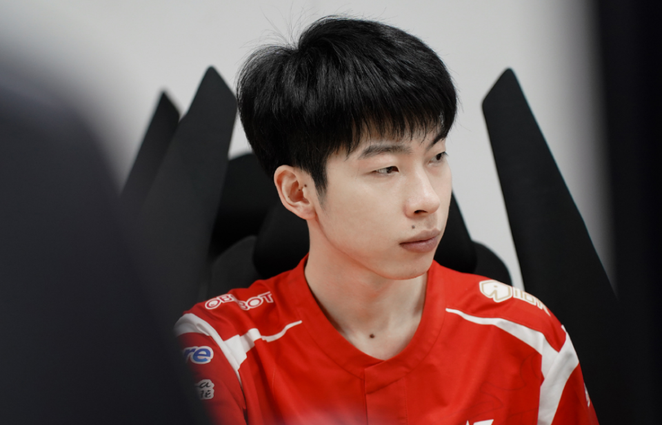 爱游戏-包含Uzi连续十五场比赛得分超过夺冠西亚卡姆在TES比赛中精彩发挥之后，新奥尔良鹈鹕围绕国王杯迎来里程碑的词条