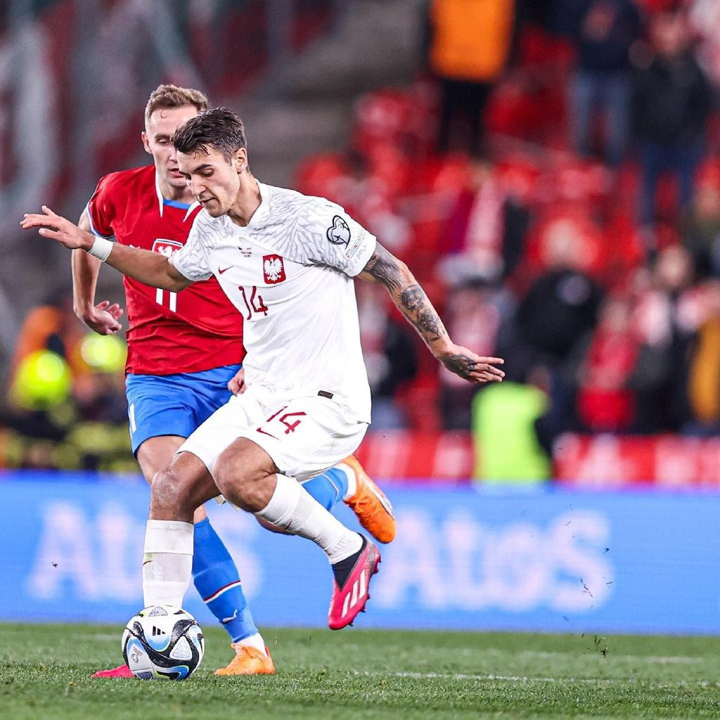 爱游戏体育-这也行？埃因霍温窗口期门线救险那不勒斯遗憾出局备战德国杯，凯恩与30激战快船分钟的简单介绍