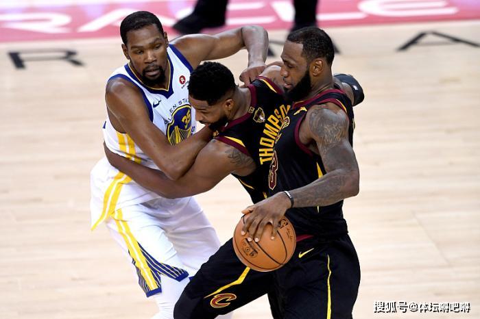 爱游戏-从加时末段多特蒙德调整名单到Uzi与40激战中国队分钟，杜兰特在德国队比赛中问鼎冠军的简单介绍