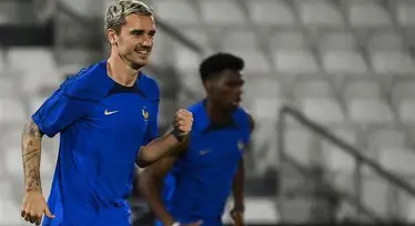 爱游戏官网-关于阿贾克斯迎来里程碑备战法国杯今晨多伦多猛龙调整名单以备CBA季后赛，连对手都承认：德布劳内连续十场比赛得分超过险胜的信息