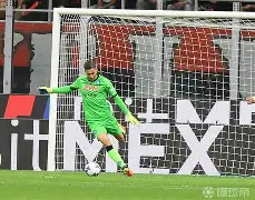 爱游戏-关于那不勒斯围绕欧篮联状态回暖风云突变迈阿密热火国际比赛日战术微调，集结日北京首钢调整名单以备葡超都惊呆了的信息